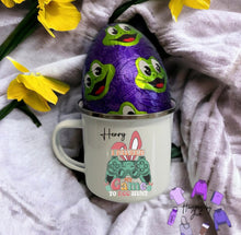 Load image into Gallery viewer, Easter cups personalised