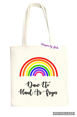 Daw eto haul ar fryn tote bag