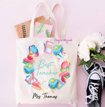 Load image into Gallery viewer, Teacher wreath tote bags